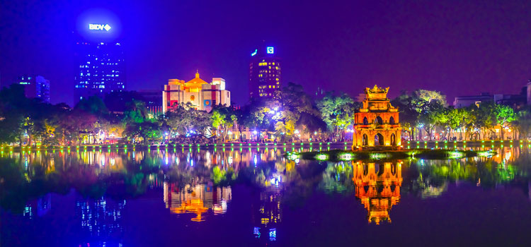 Sword Lake in Hanoi at night